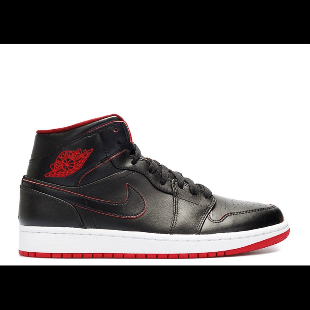 black and red air jordan 1 mid